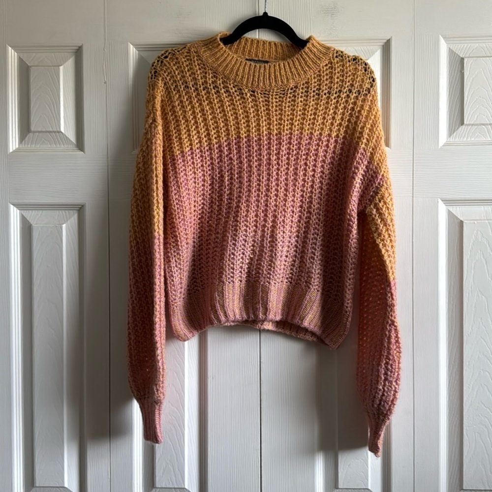 Wild Fable | Sunset ombré | large knit sweater | size S